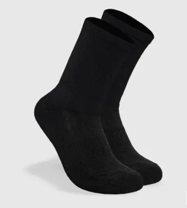 BLACK SOCKS